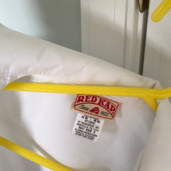 Red Kap Lab Coat Towson U Nursing Emblem NWOT career coat - Picture 3 of 3